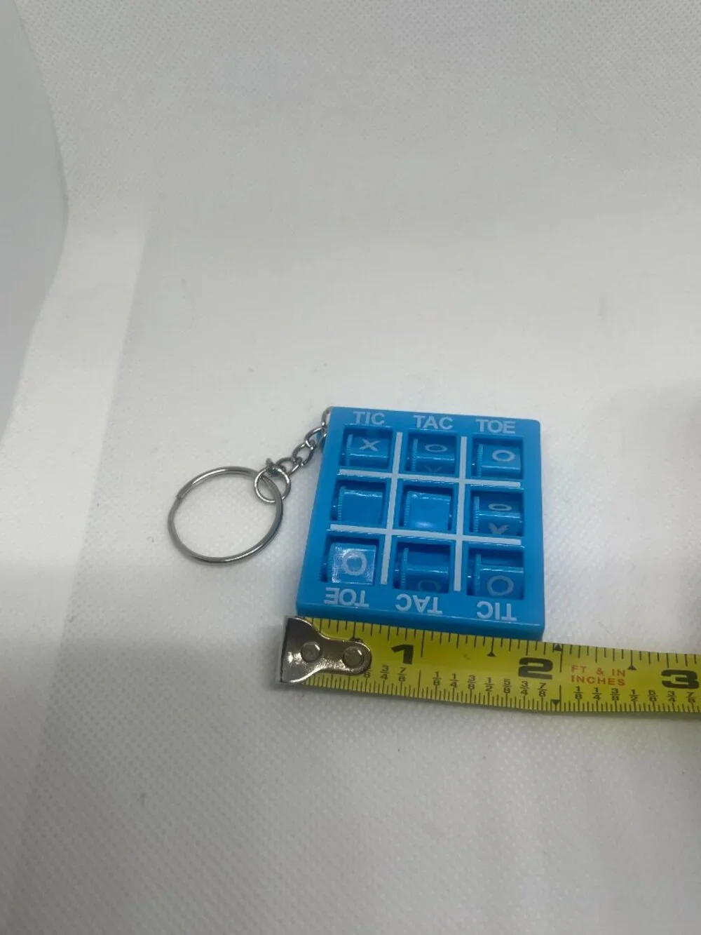 27 Mini Tic Tac Toe Keychain Party Favor Games